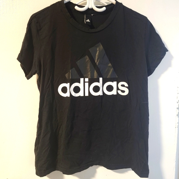 Adidas tee - Picture 1 of 2